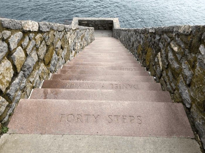 Forty steps newport cliff walk